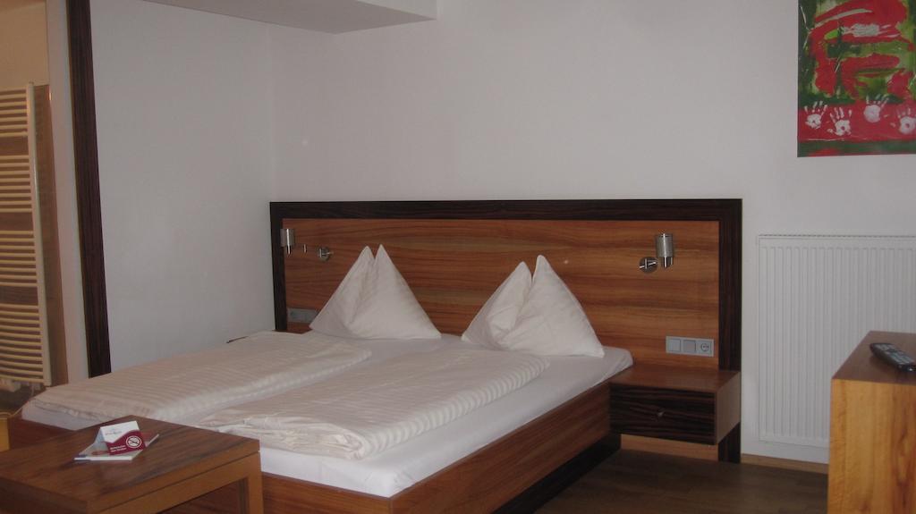 Hotel Badhaus Zell am See Exterior photo